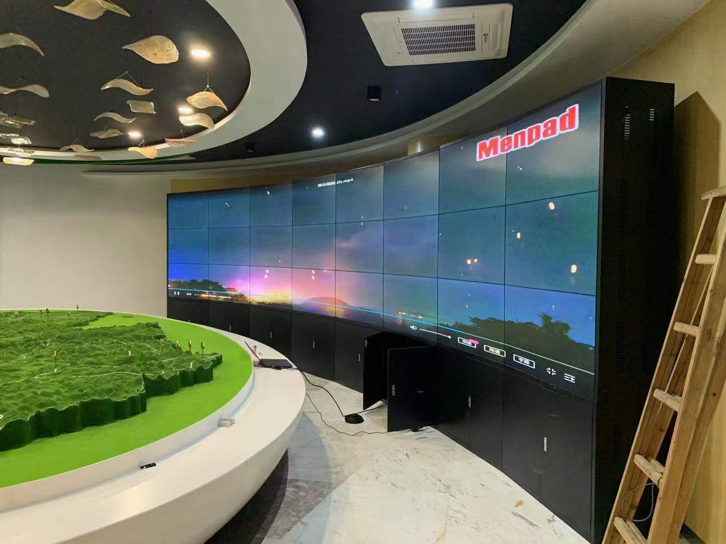 昔阳拼接屏安装案例展示